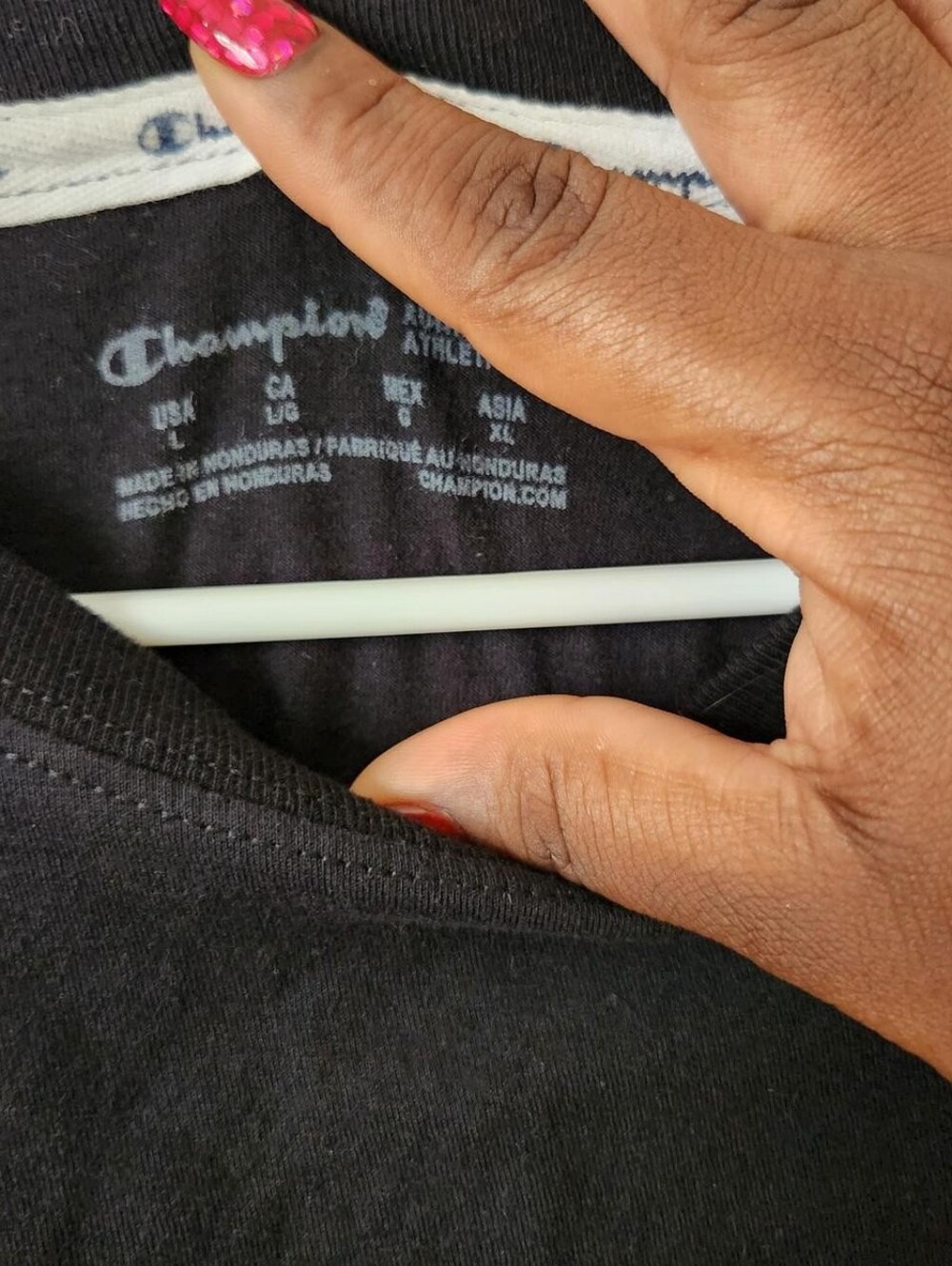 Black Champion cropped tee - Large - Picture 3 of 3
